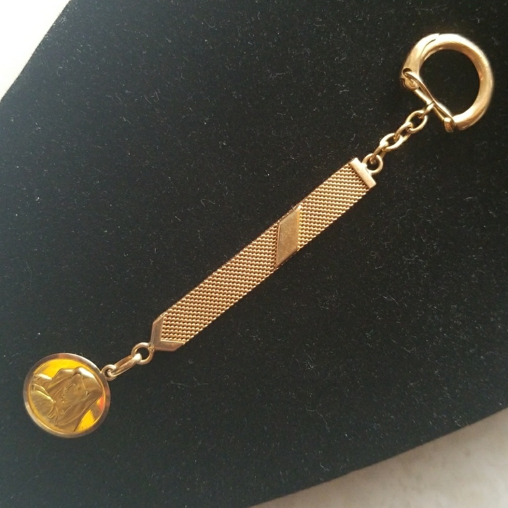 18k ring solid gold religious key chain 12.8 grams